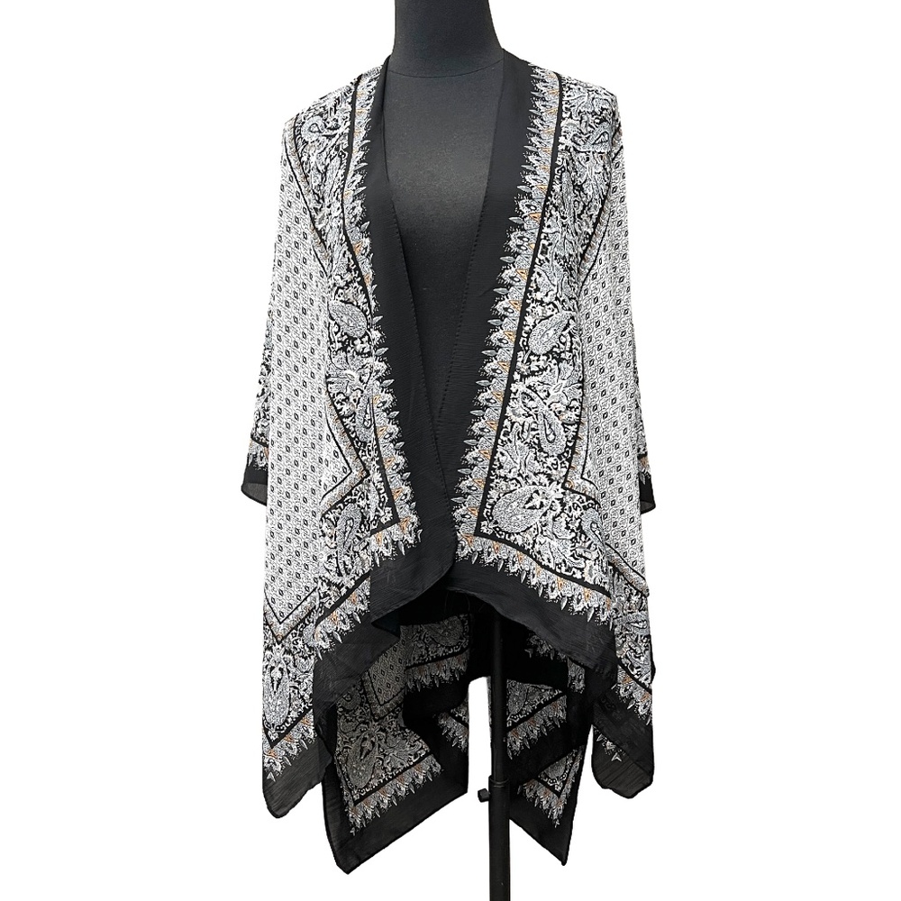 ANTRHOPOLOGIE KIMONO - BLACK, WHITE, GOLD